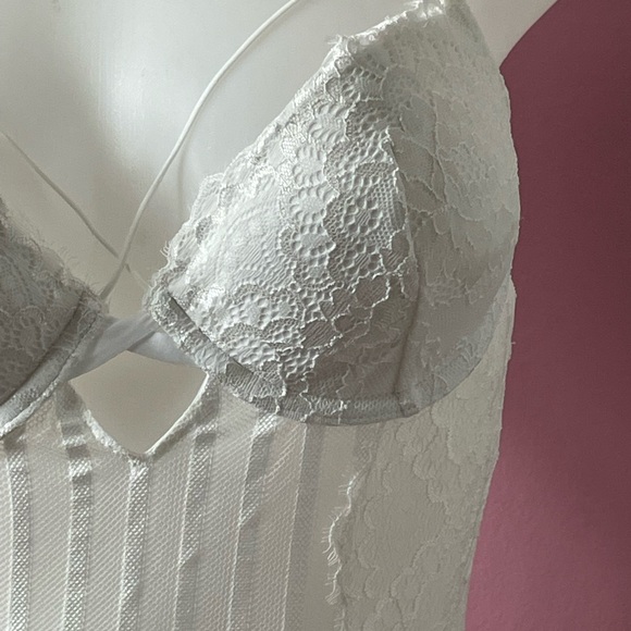🧁 SMALL - lingerie bra top one piece - white dentelle see trough - jarretelle - Picture 6 of 6